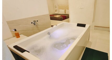 F Hotel -24hrs Checkin -Check-out Room Type - 24 HRS CHECKIN-CHECKOUT Exotic Suite with Jacuzzi Double Sized Complimentary with Airport Pickup