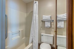 SureStay Plus Hotel by Best Western Elizabethtown Hershey