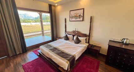 Ranthambhore Pride Room Type - Luxury Room With Bathtub