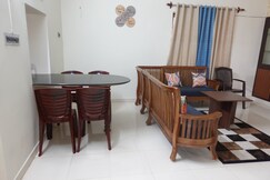 Thiruveesar Family Retreat near Airport