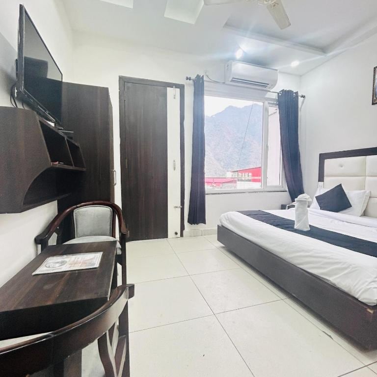 Restwell Tapovan rishikesh - Tap to explore photos