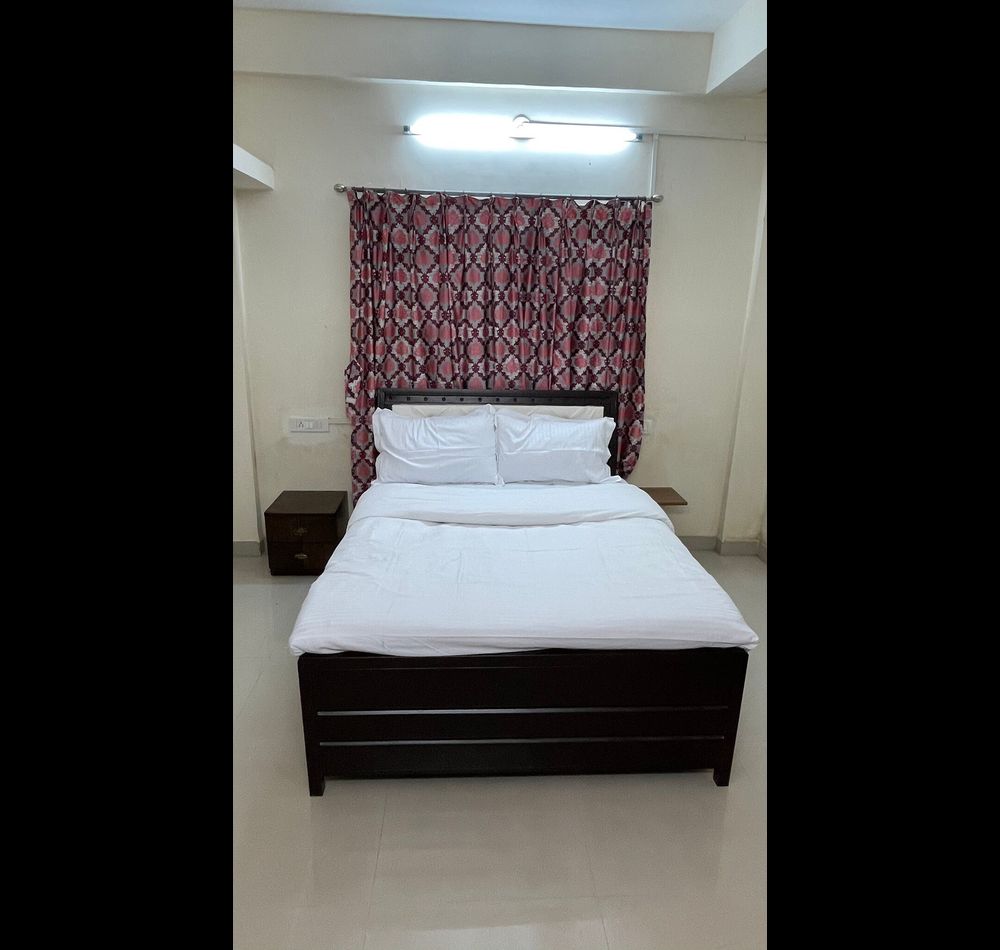 Belle-Vue Holiday Homes Room 31 - Tap to explore photos