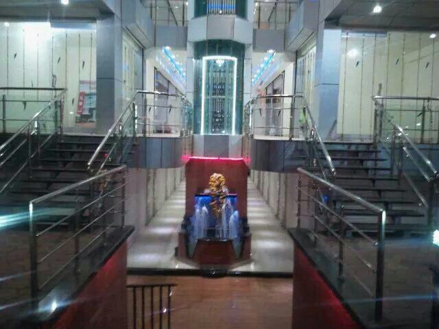 Main gallery