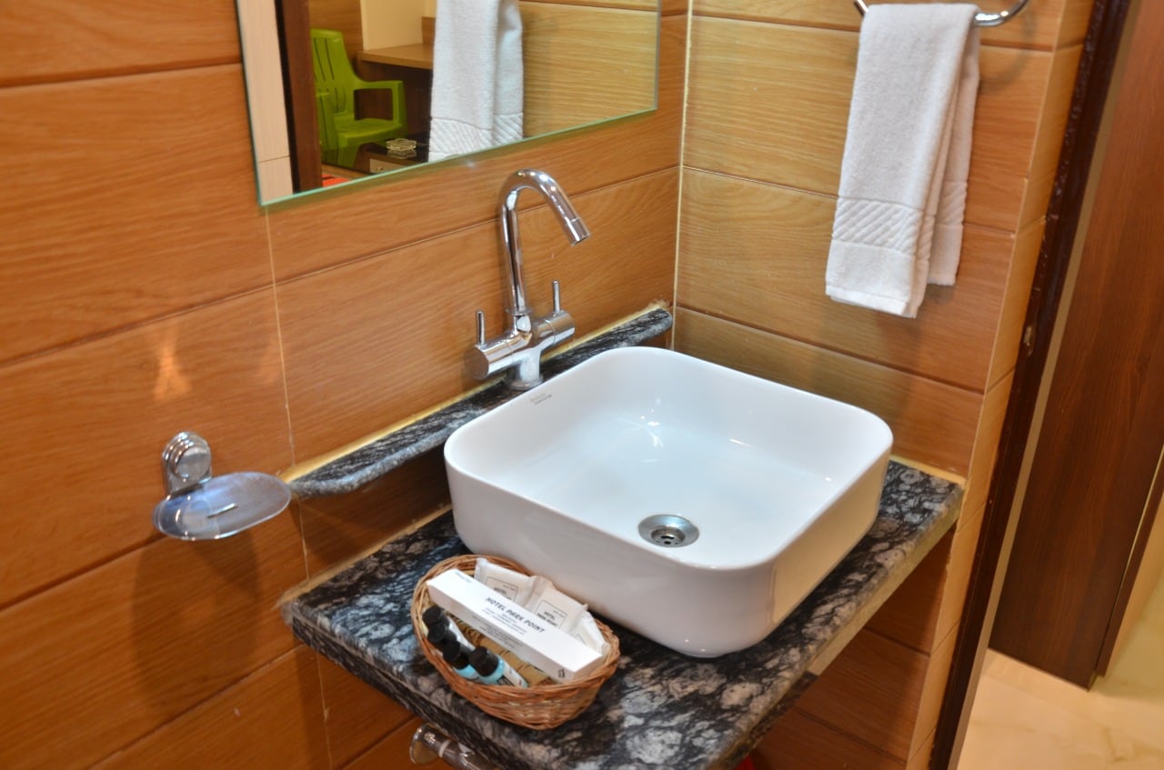 Park Point - Tap to explore photos