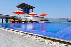 Townhouse Hillview Suites Pattaya Formerly Chatkaew Suites