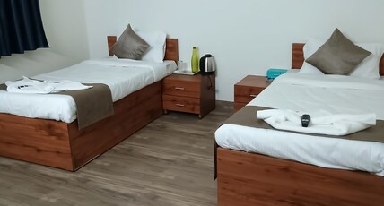 Sage Goldan Spring INSTA STAY SOLUTIONS Room Type - Bedroom 1