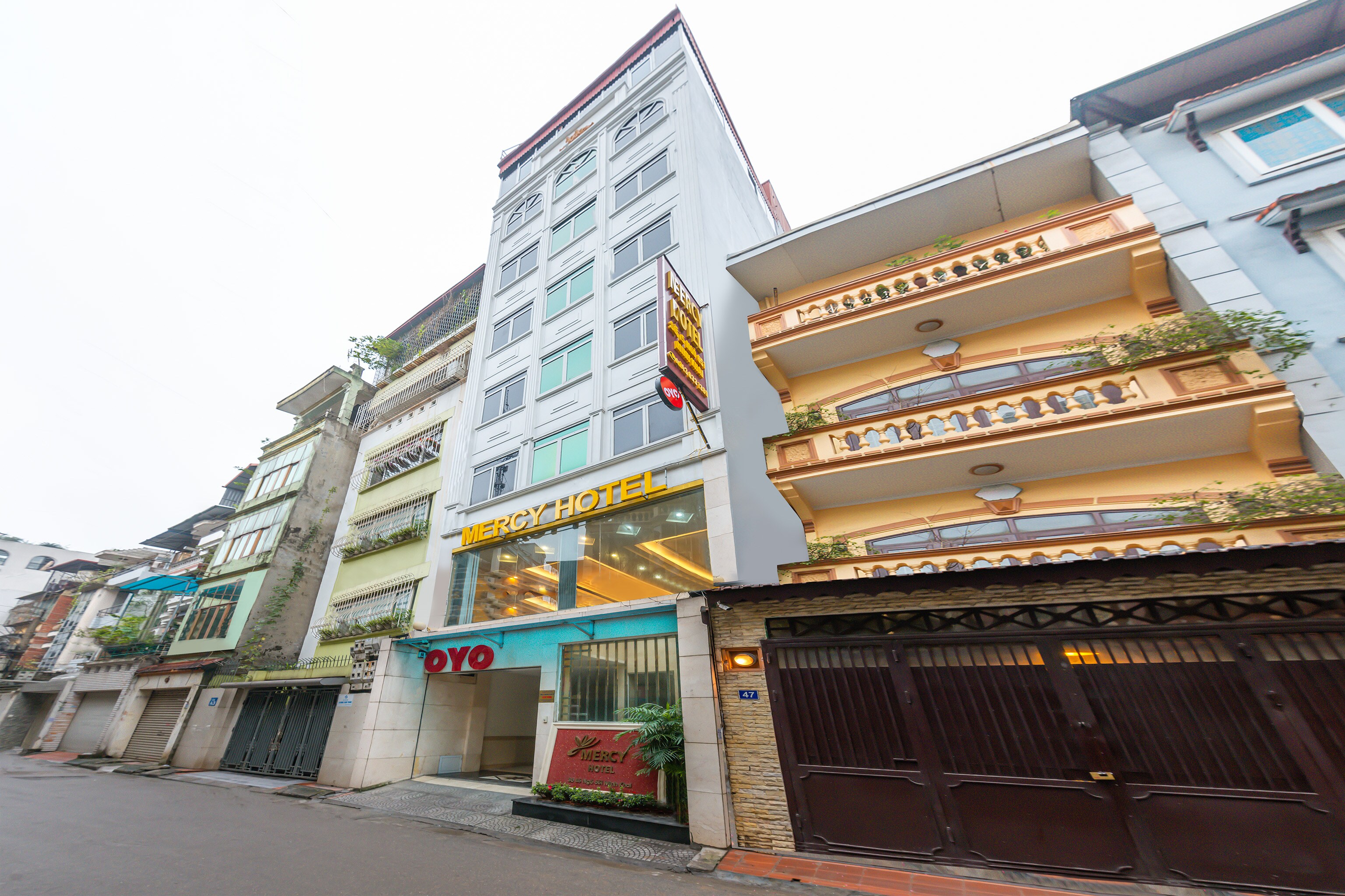 OYO 920 Mercy Hotel - Tap to explore photos