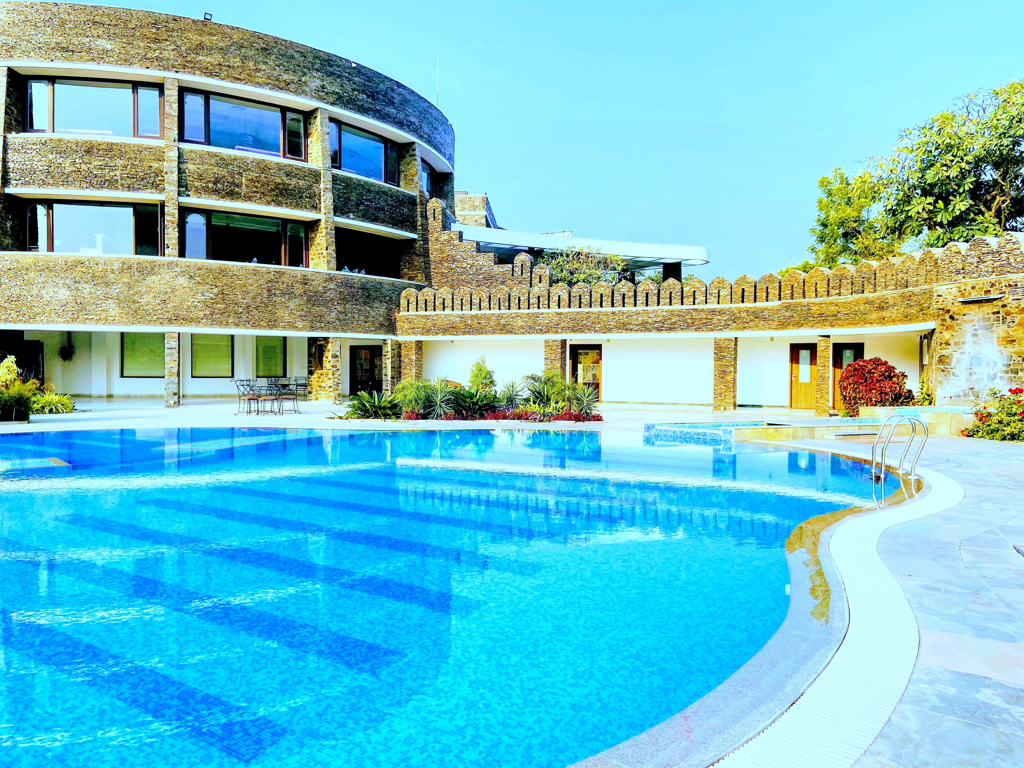 Seasons Park Resort & Spa - Tap to explore photos