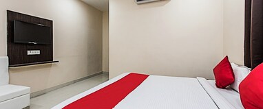 Hotel Shree Aaradhy