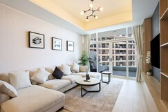 ELIVAAS Curated Premium 1BHK with Burj Al Arab Views in Mina