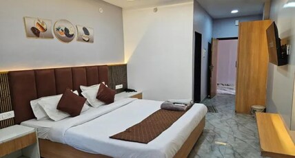 FabHotel Suraj Palace Room Type - Executive Room