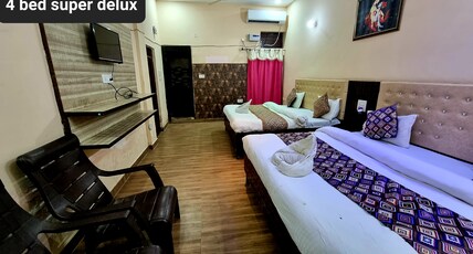 SHREE BHAGWAT DHAM Room Type - Family Room with Two Double Bed