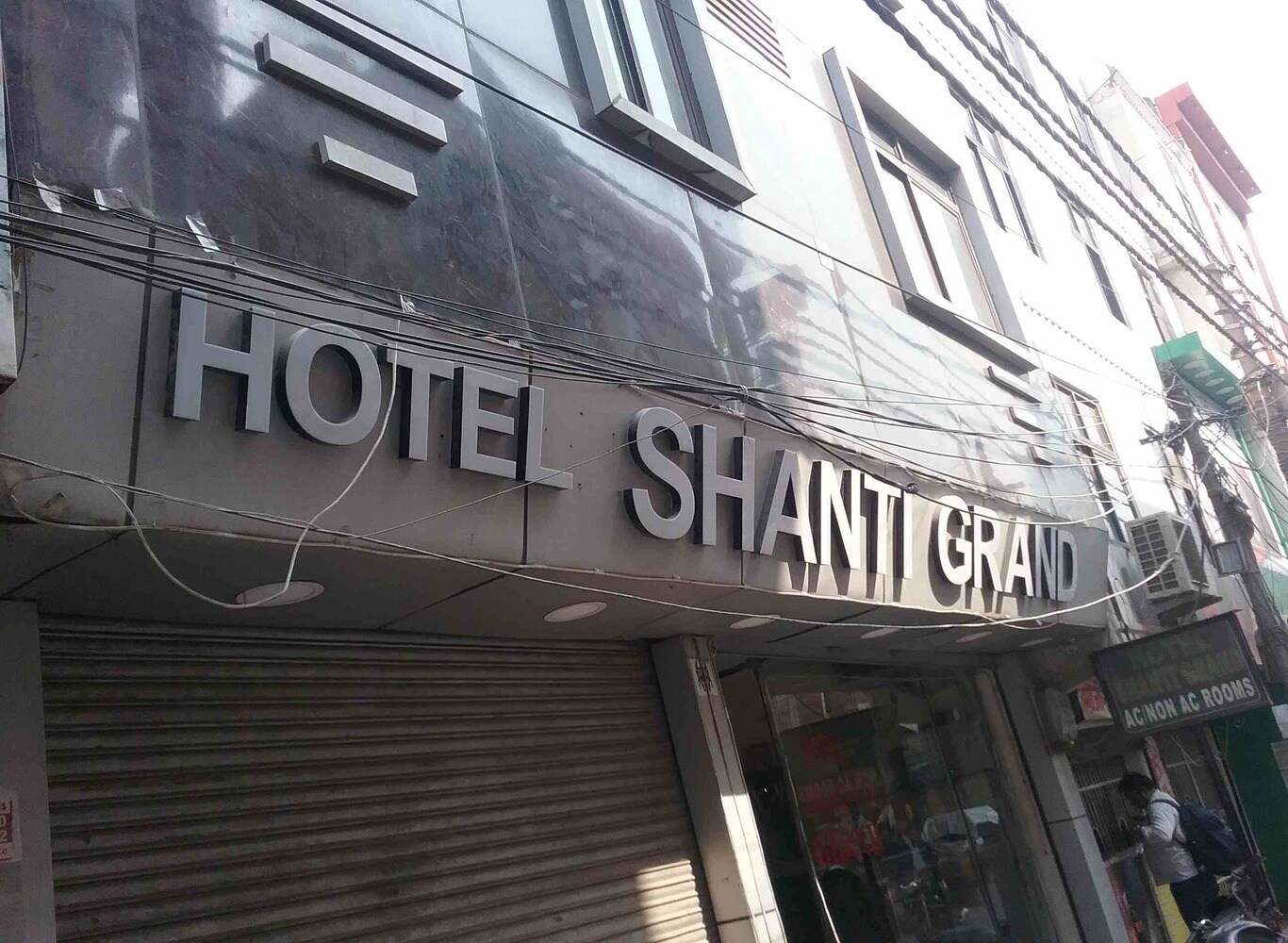 Hotel Shanti Grand Ghaziabad - Tap to explore photos