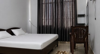 HOTEL RANTHORA Room Type - Deluxe -7