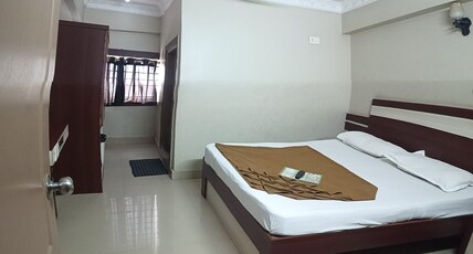 EMPARK INN Room Type - Deluxe Room