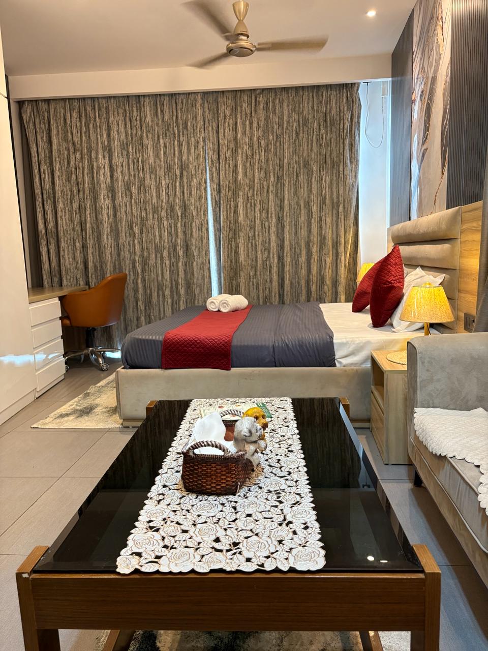 Vellostay Supernova Noida - Tap to explore photos