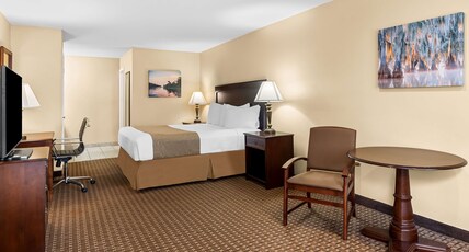 Best Western Forest Inn Room Type - Accessible - Suite 1 King Bed, Mobility Accessible, Roll In Shower, Sofa, Microwave And Refrigerator Best Western Forest Inn Room Type - Accessible - Suite 1 King Bed, Mobility Accessible, Roll In Shower, Sofa, Microwave And Refrigerator
