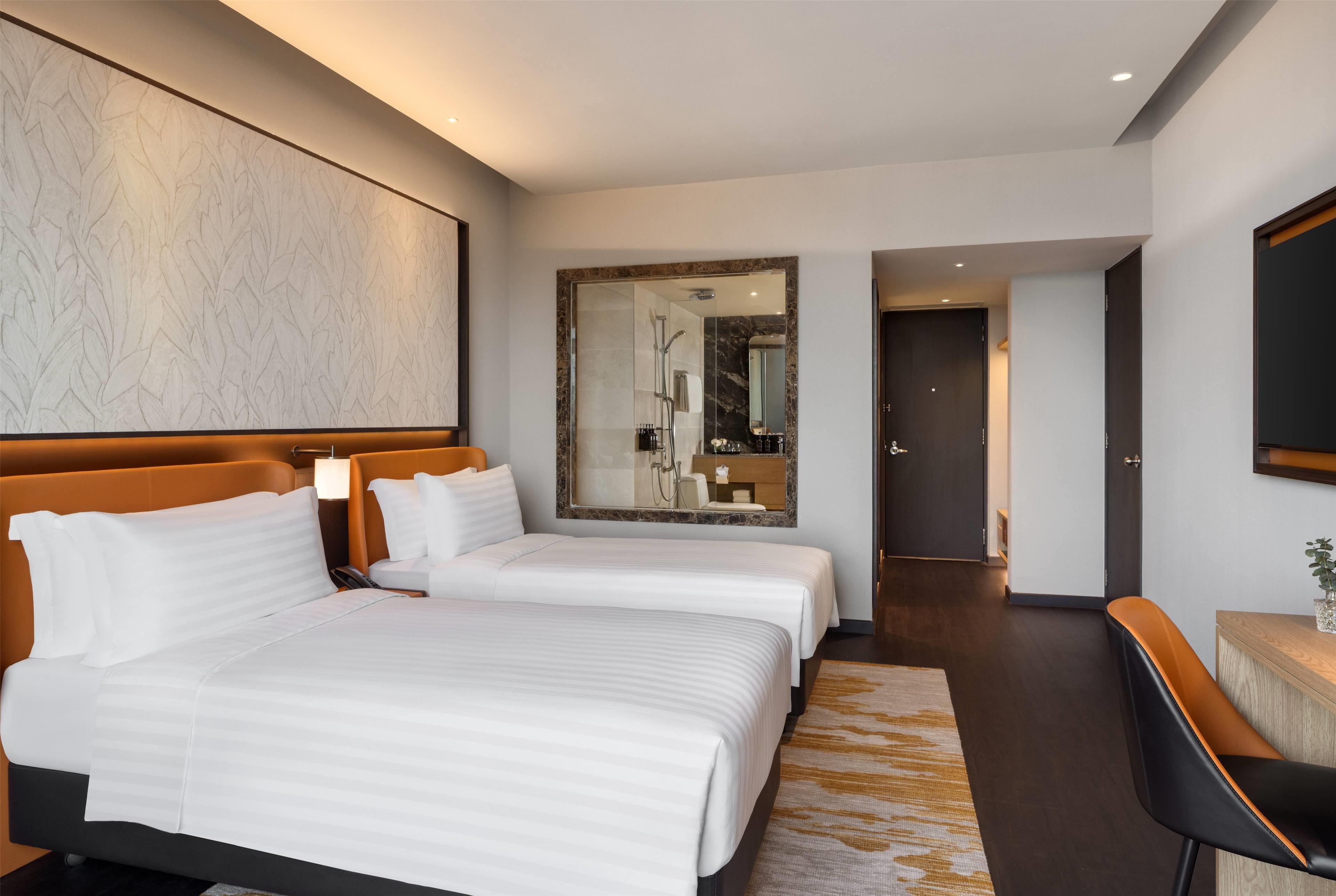 Wyndham Singapore Hotel - Tap to explore photos