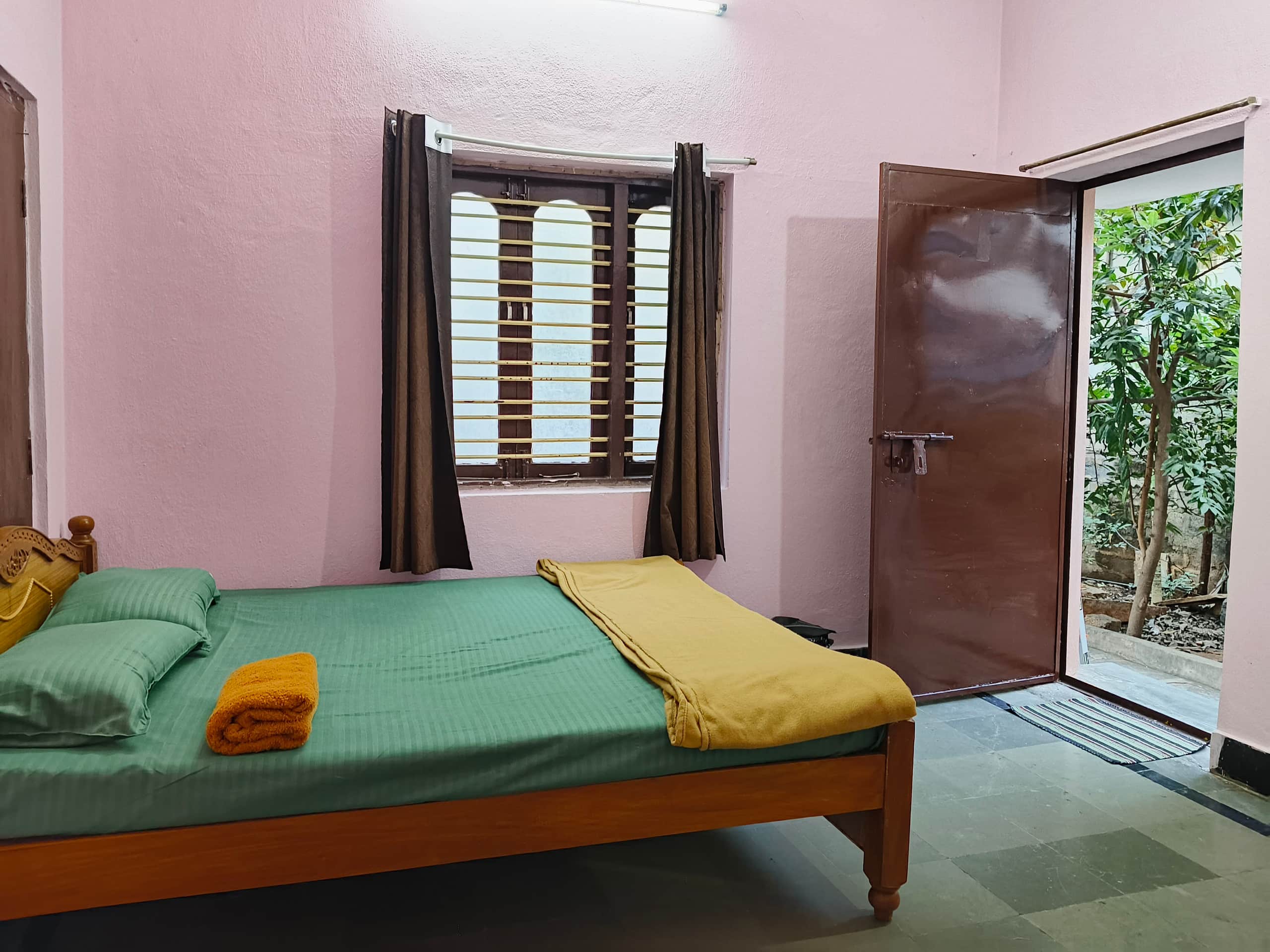 1RK Stay at Vanasthalipuram - Tap to explore photos