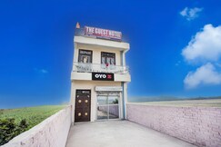 SPOT ON by OYO The Guest Hotel