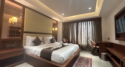 Hotel Amyra Room Type - Deluxe Room