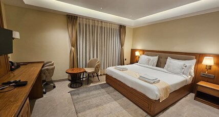 THE SHINING SUN Room Type - Executive Room THE SHINING SUN Room Type - Executive Room