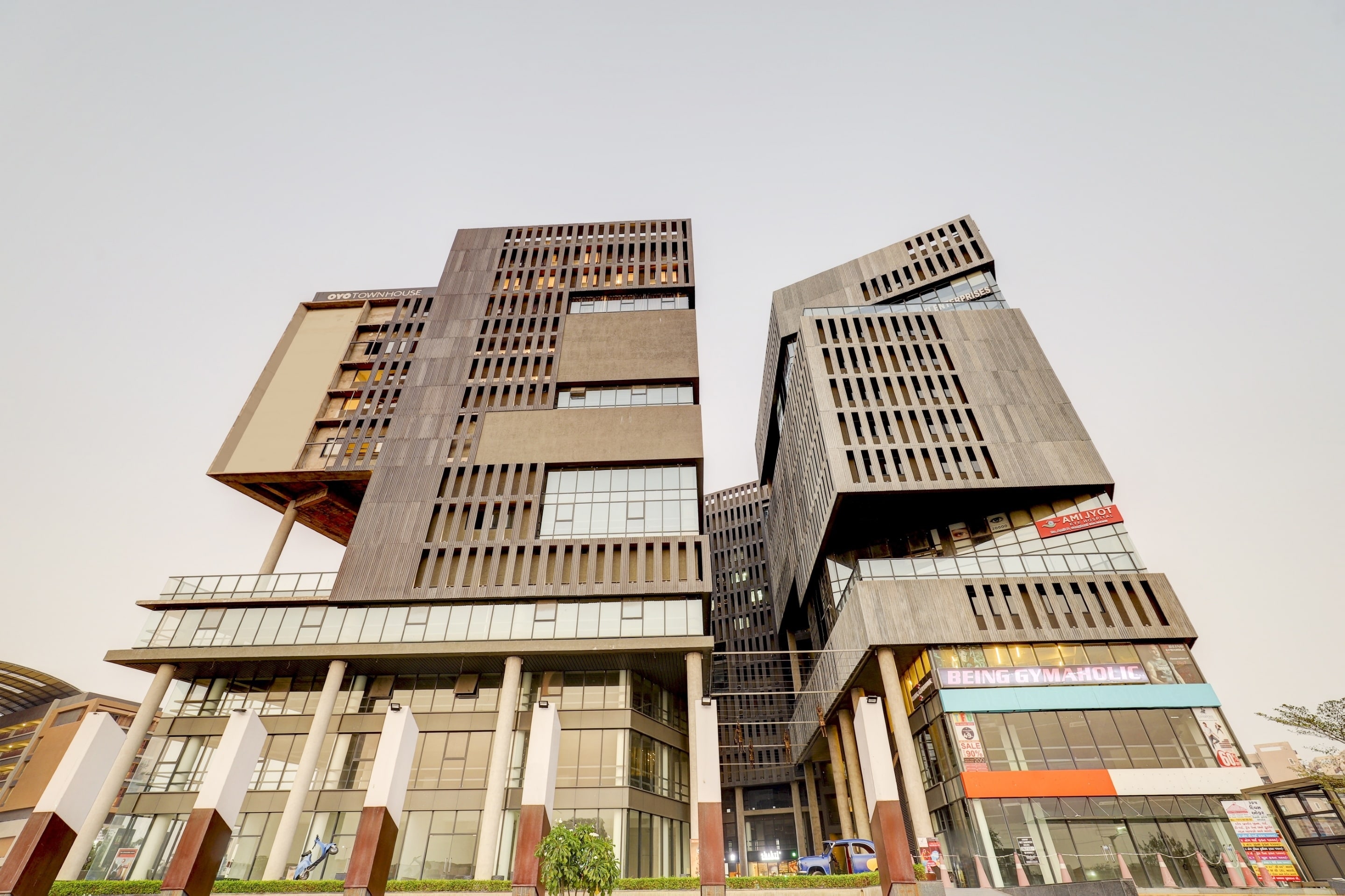 Townhouse APMC Metro Station Formerly Rajyash Rise - Tap to explore photos