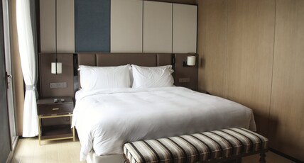 Holiday Inn Resort MAOSHAN HOT-SPRING Room Type - 1 King and 1 Single Bed 1 Bedroom Villa