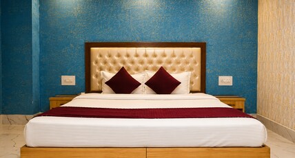 Hotel Jannat, Solan Room Type - Deluxe Room with Balcony