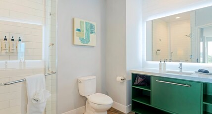 EVEN Hotel WACO - UNIVERSITY AREA Room Type - 2 Queen Premium Trainer