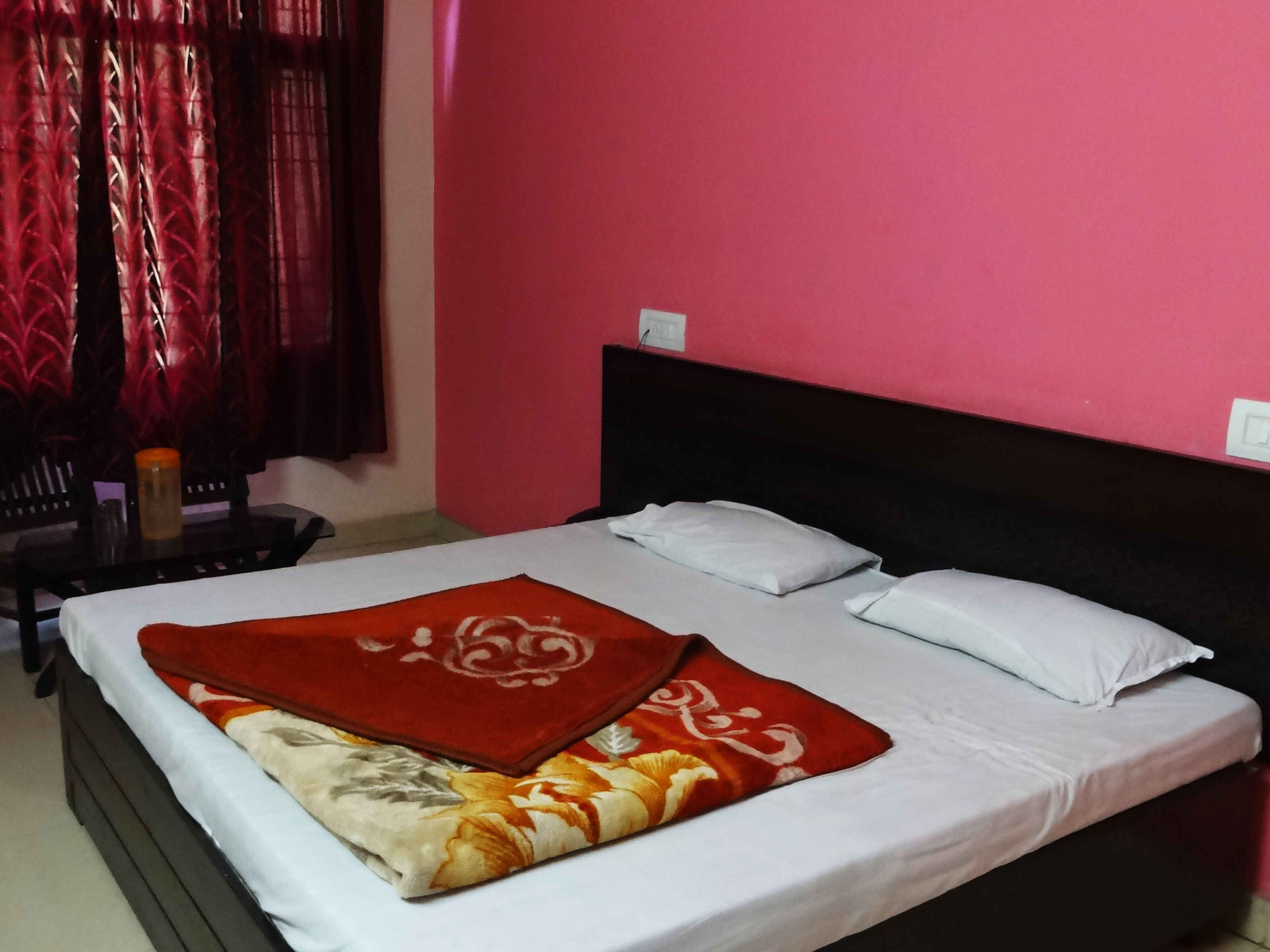 HOTEL BEAS VALLEY - Tap to explore photos