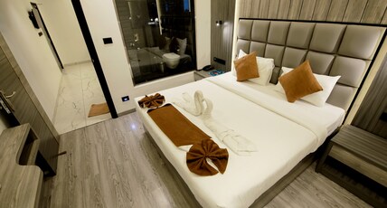 GoodLand Elegance Room Type - Suite Room AC