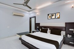 Address of Hotel O Royal Inn