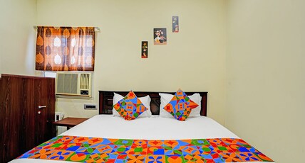 Via Yazhini Hospitality Services Room Type - Deluxe Room