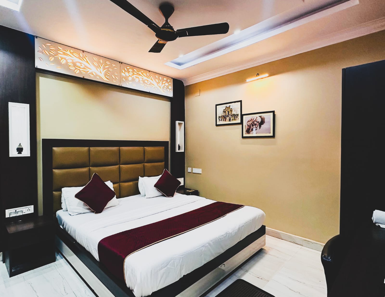 Dadas Villa Residency - Tap to explore photos