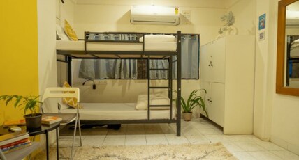 Locomo Hostel  Express - Stay Work Eat Room Type - 4 Bed Mixed Dorm