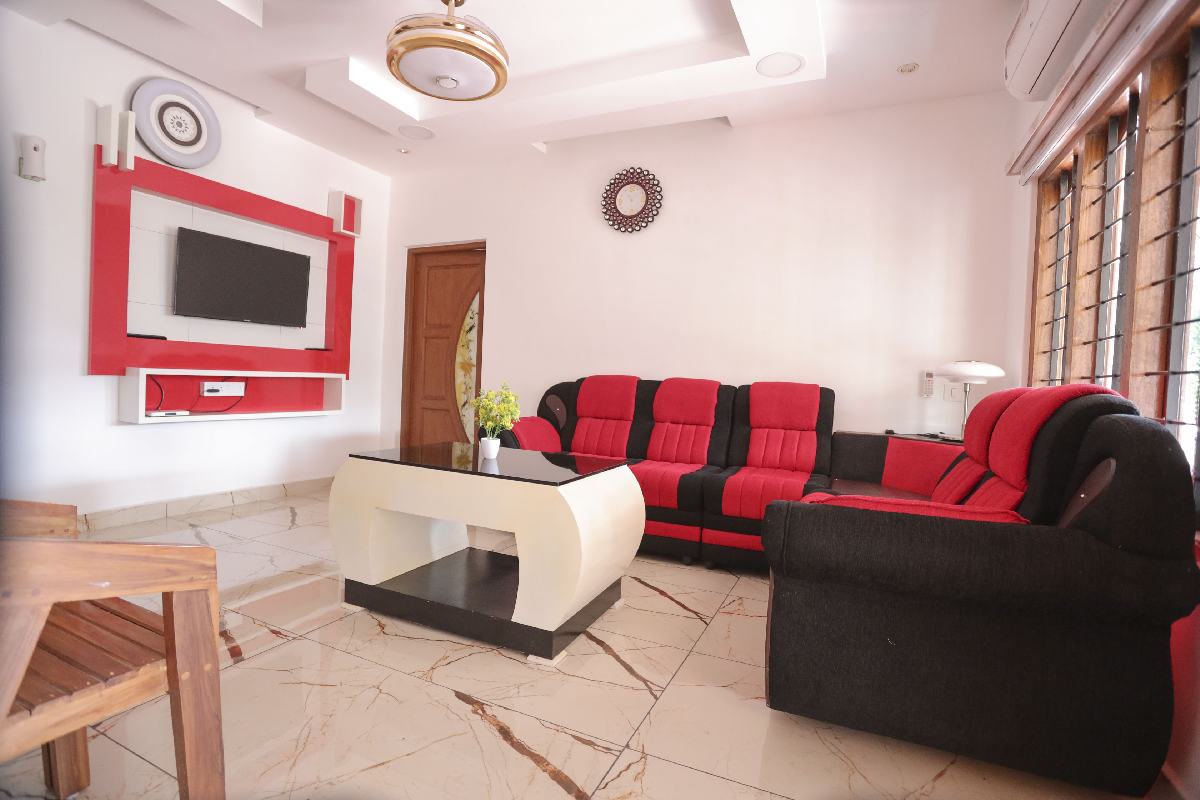Hill Top Homestay - Tap to explore photos