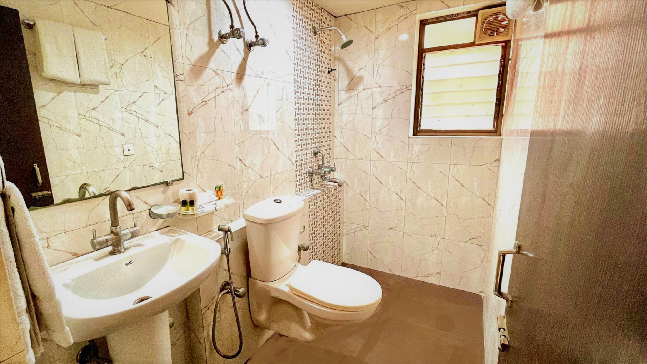 Geetanjali Regency - Tap to explore photos