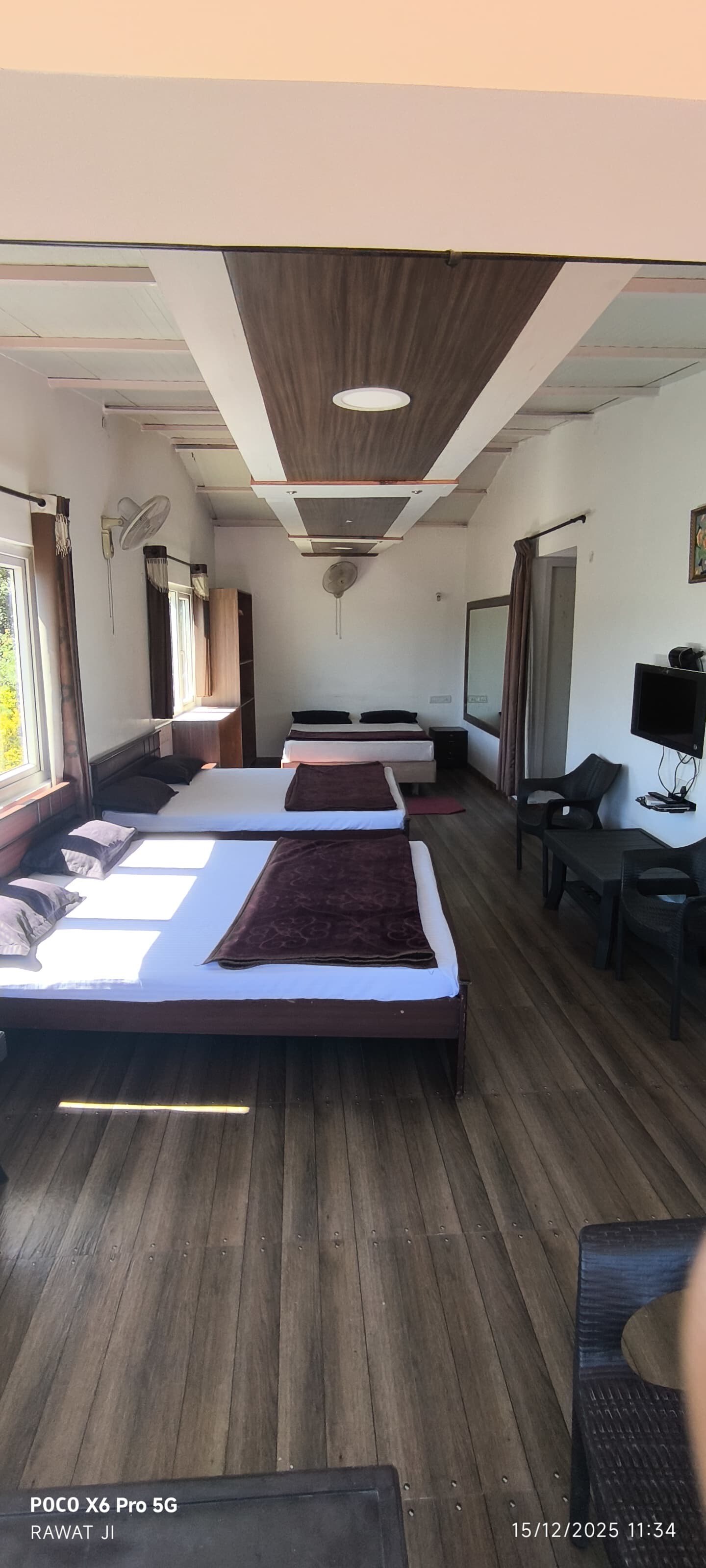 Bison Inn Homestay - Tap to explore photos