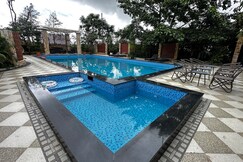 Aayushi Resorts