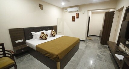 SUNRISE Hotel Room Type - Suit Room - King Bed