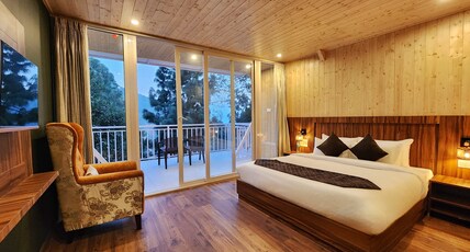 Kukoos Nest Room Type - Luxury Room - Cozy with Jungle view and Balcony
