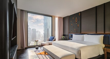 InterContinental Bangkok Sukhumvit  Room Type - 1 Bedroom Suite Dining Lounge Access