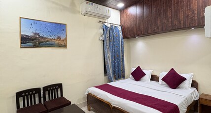 Hotel Tiger Homestay Room Type - Deluxe Room