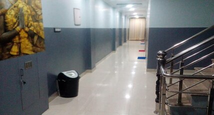 Hotel Maruti Nandan Room Type - Standard Non AC King bedroom