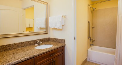 Staybridge Suites El Paso Airport Room Type - 1 King Bed Two Bedroom Suite