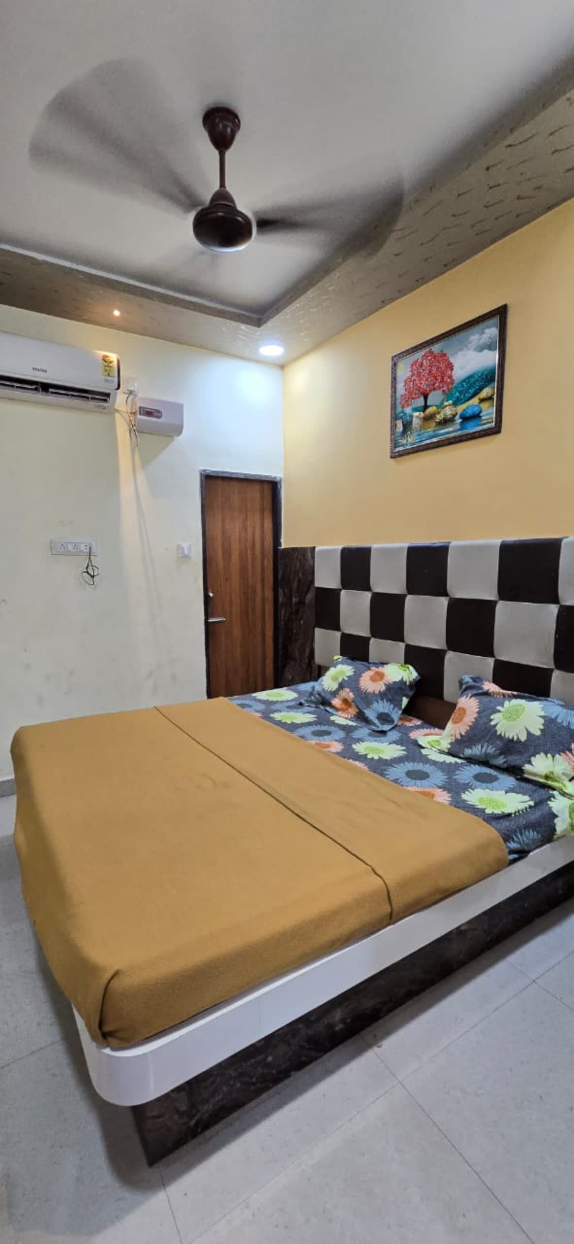 SHAKTI NIVAS DWARKA - Tap to explore photos