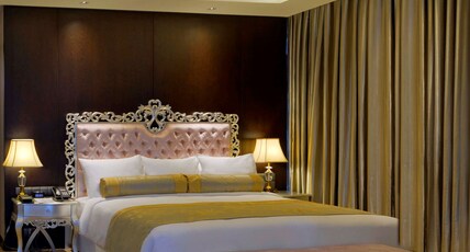 Radisson Blu Chittagong Bay View Room Type - Presidential Suite;KingTwin bed