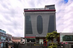 FUNCTION INN HOTELS
