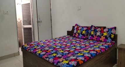 Krishan Gopal Hotel and family restaurant Room Type - AC room